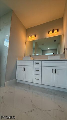 1622 NW 18th TER, Cape Coral, FL 33993