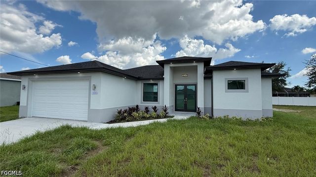 1622 NW 18th TER, Cape Coral, FL 33993