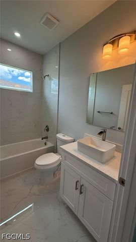 1622 NW 18th TER, Cape Coral, FL 33993