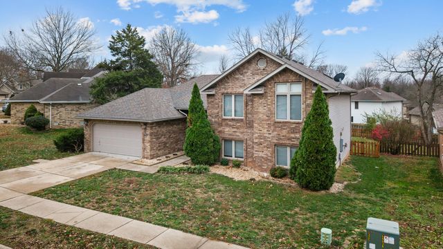 4715 S Elizabeth Avenue, Springfield, MO 65810