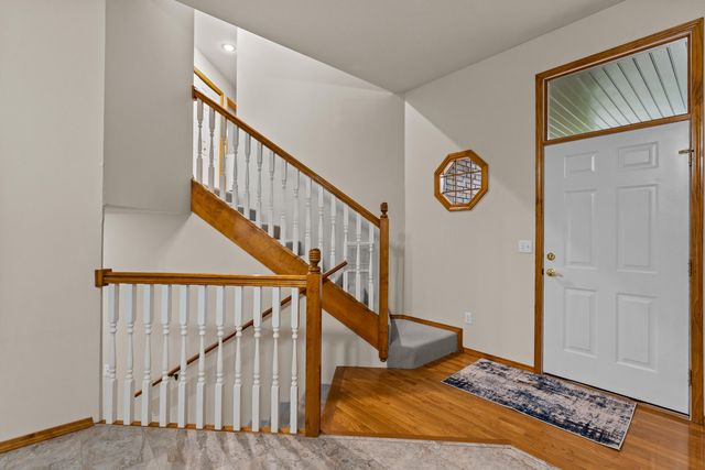 4715 S Elizabeth Avenue, Springfield, MO 65810