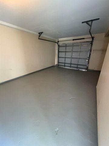 1720 SE Linpark Court, Port St. Lucie, FL 34952