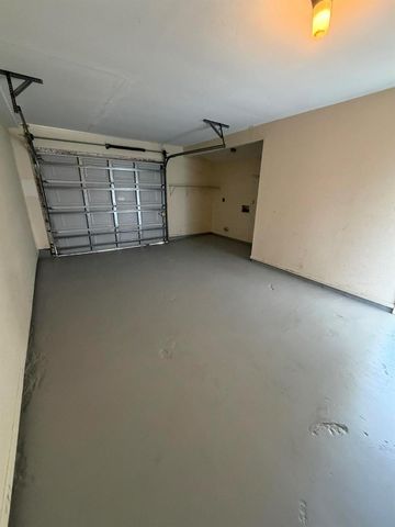 1720 SE Linpark Court, Port St. Lucie, FL 34952