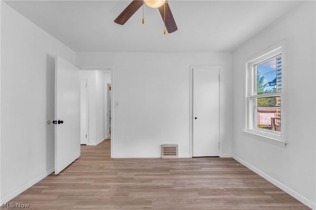 4758 E 88th Street, Garfield Heights, OH 44125