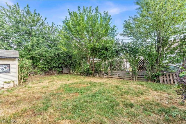 4758 E 88th Street, Garfield Heights, OH 44125