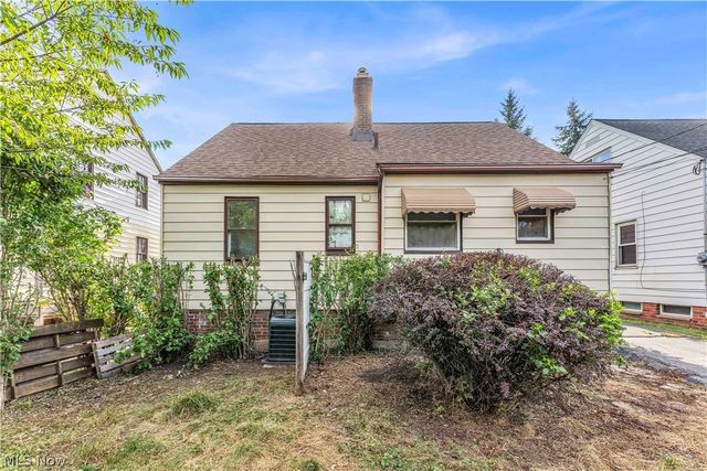 4758 E 88th Street, Garfield Heights, OH 44125