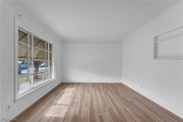 4758 E 88th Street, Garfield Heights, OH 44125