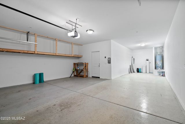 14241 E Hub Drive, Vail, AZ 85641