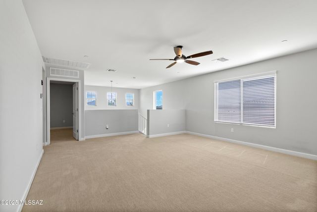 14241 E Hub Drive, Vail, AZ 85641