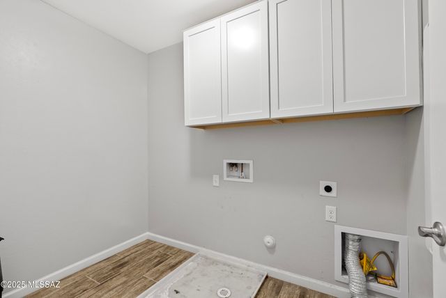 14241 E Hub Drive, Vail, AZ 85641