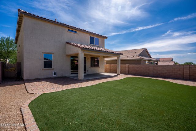 14241 E Hub Drive, Vail, AZ 85641