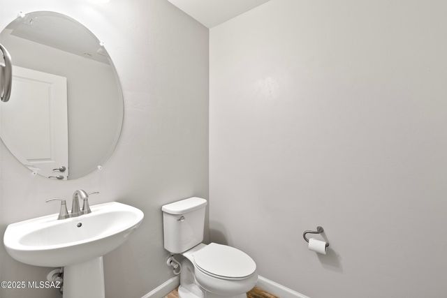 14241 E Hub Drive, Vail, AZ 85641