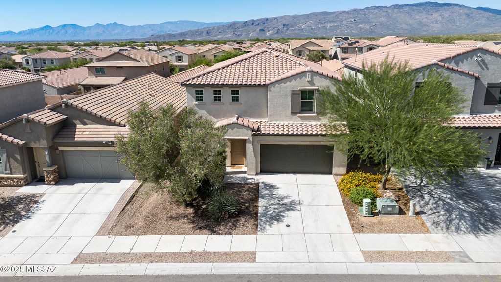 14241 E Hub Drive, Vail, AZ 85641