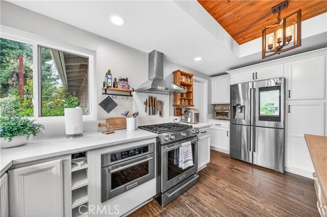 20705 Onaknoll, Riverside, CA 92570