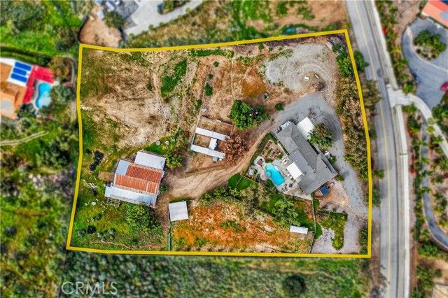 20705 Onaknoll, Riverside, CA 92570