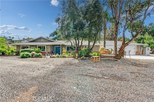 20705 Onaknoll, Riverside, CA 92570