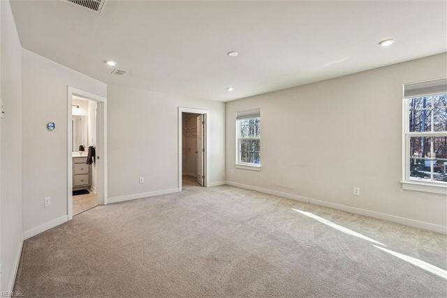 104 Murray WAY, Yorktown, VA 23693