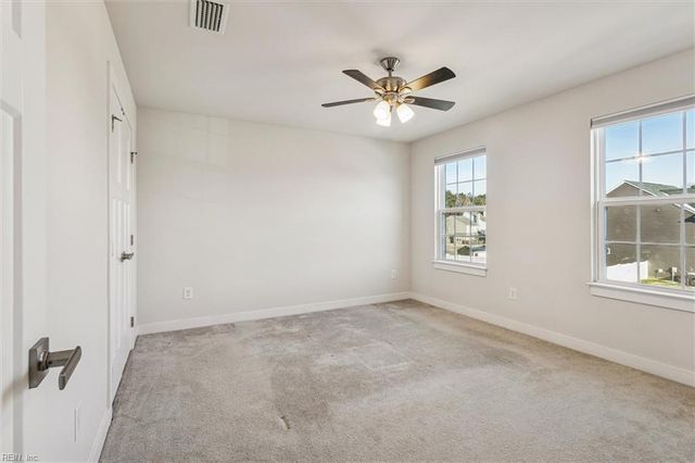 104 Murray WAY, Yorktown, VA 23693