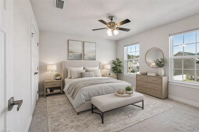 104 Murray WAY, Yorktown, VA 23693