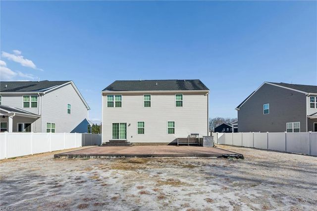 104 Murray WAY, Yorktown, VA 23693