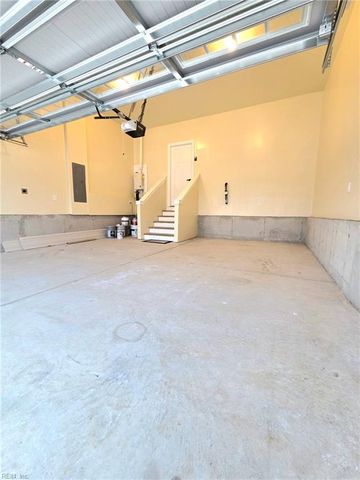 104 Murray WAY, Yorktown, VA 23693