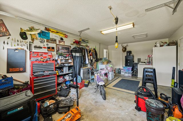 3571 Southmeade Dr, Cookeville, TN 38506