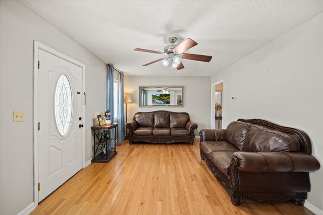 3571 Southmeade Dr, Cookeville, TN 38506