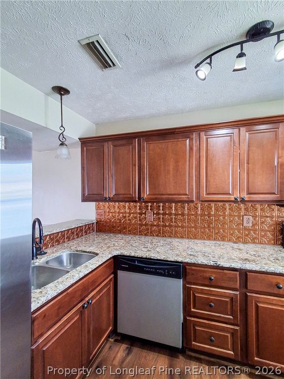 406 Kirkcaldy Court, Fayetteville, NC 28314 — photo 4