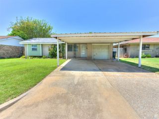 1325 N Southminster Street, Moore, OK 73160