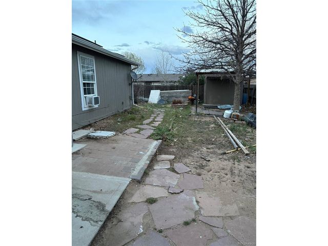 102 Laredo Pl, Brighton, CO 80603