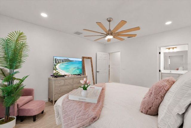 10032 LAST LIGHT GLEN, Parrish, FL 34219
