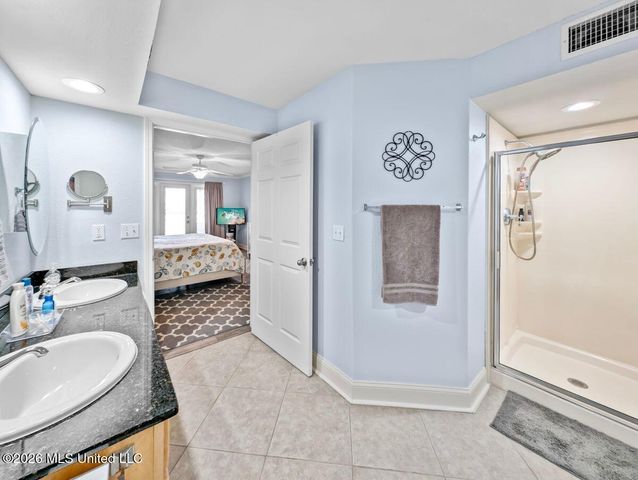 2046 Beach Boulevard, 121, Biloxi, MS 39531