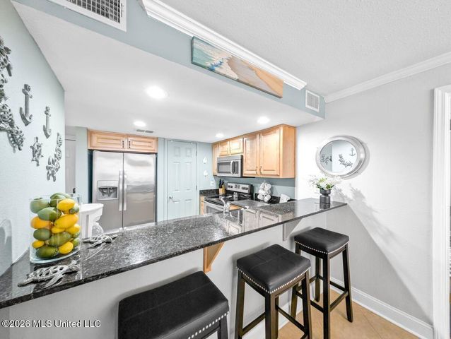 2046 Beach Boulevard, 121, Biloxi, MS 39531