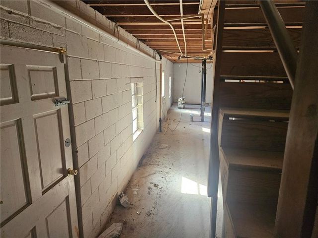 2615 Glendale NE Drive, Conyers, GA 30013