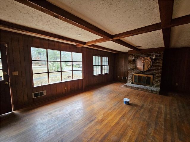 2615 Glendale NE Drive, Conyers, GA 30013