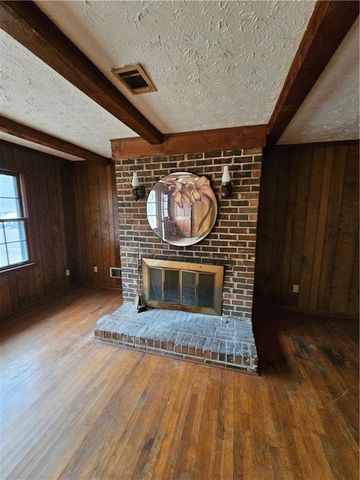 2615 Glendale NE Drive, Conyers, GA 30013