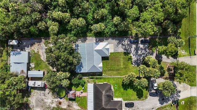 1871 Golden gate BLVD E, Naples, FL 34120