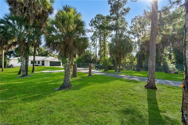 1871 Golden gate BLVD E, Naples, FL 34120