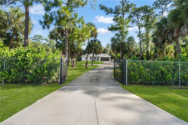 1871 Golden gate BLVD E, Naples, FL 34120