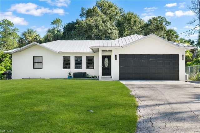 1871 Golden gate BLVD E, Naples, FL 34120