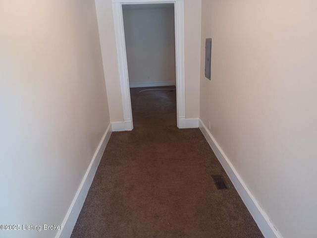 1421 Hazel St, Louisville, KY 40211