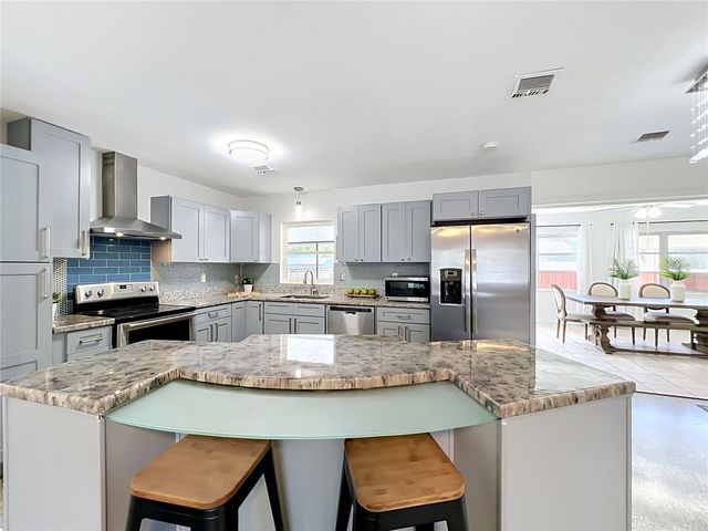 52 CLARK STREET, Oviedo, FL 32765