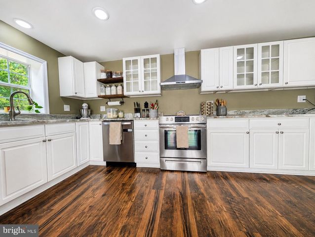 413 RAILROAD AVE, Mardela Springs, MD 21837