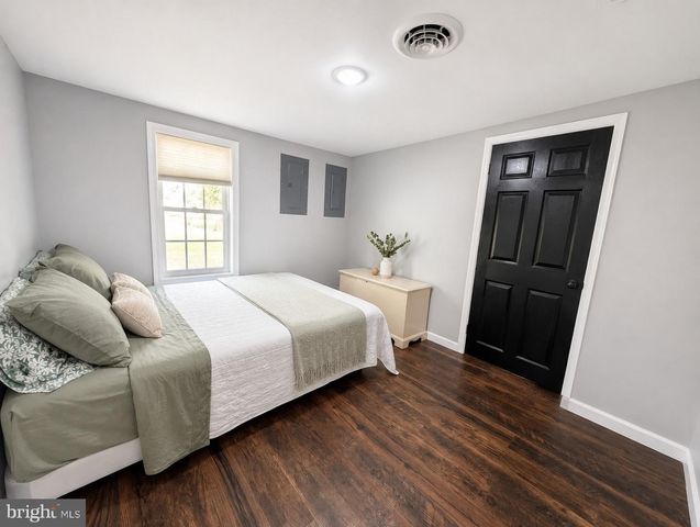 413 RAILROAD AVE, Mardela Springs, MD 21837