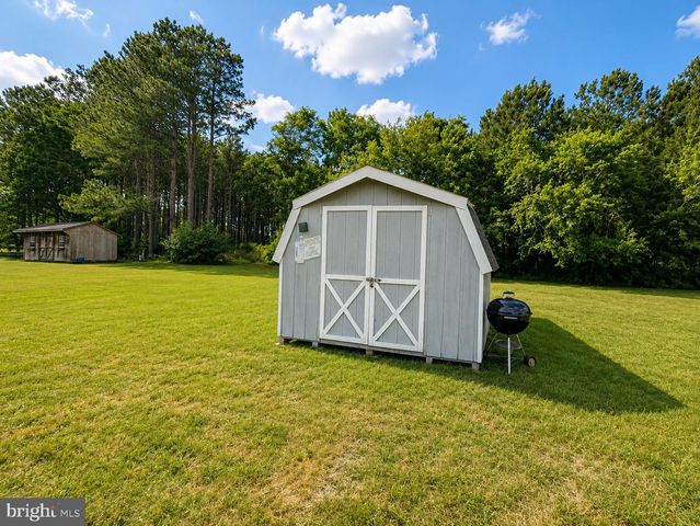 413 RAILROAD AVE, Mardela Springs, MD 21837