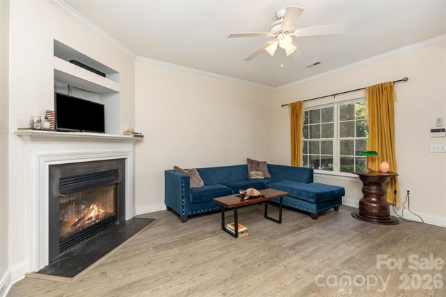 2108 Sardony Lane, Charlotte, NC 28213