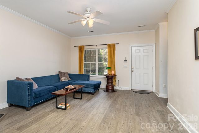 2108 Sardony Lane, Charlotte, NC 28213