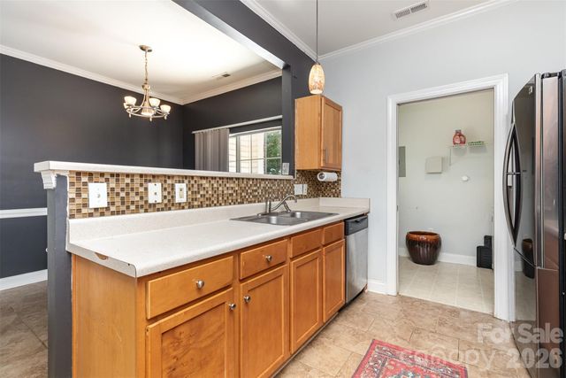 2108 Sardony Lane, Charlotte, NC 28213