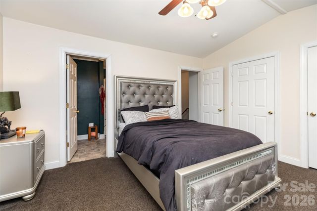 2108 Sardony Lane, Charlotte, NC 28213