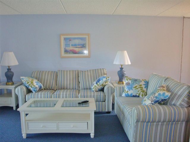 111 E CYPRESS COURT 111, Oldsmar, FL 34677